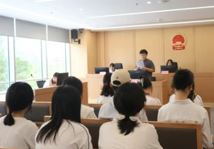 苏州律师护航青少年法治成长：从模拟法庭看实务育人新路径